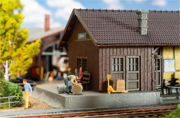 Faller 110137 H0 Uderns Railway Station, Ep III