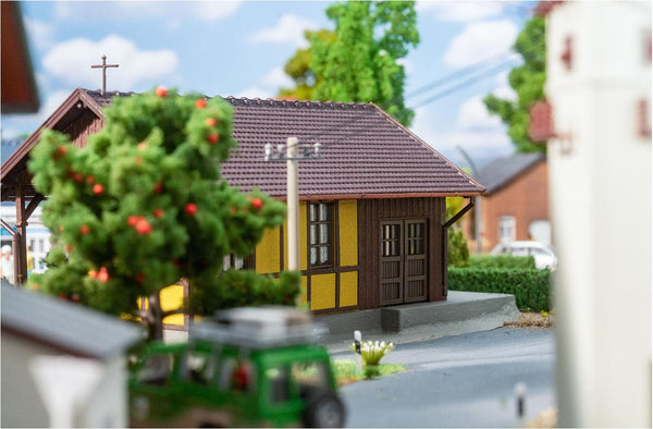 Faller 110137 H0 Uderns Railway Station, Ep III