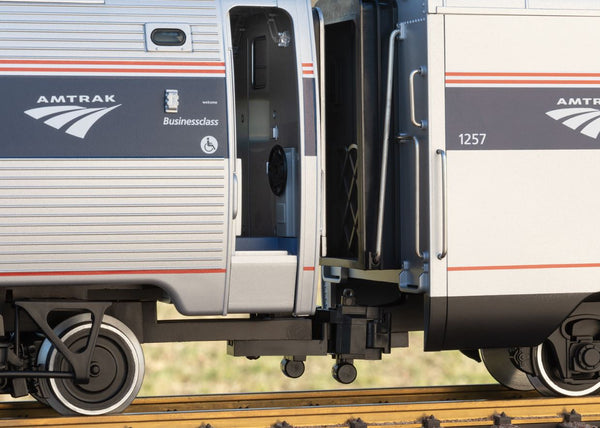 LGB L20493 20493 srbu G Trainset With Diesel Loco Class P42 And 5 Passenger Coaches, With DCC/Sound/Lights, Ep VI Amtrak USA +++ For pick up at shop only +++