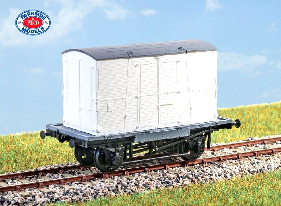 Peco 77750 00 PC46 Parkside Kit, BR Conflat A Container Wagon