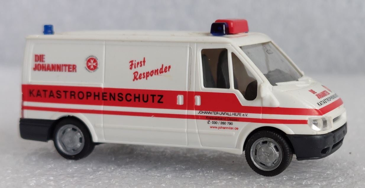 Rietze 99000fotrjoh H0 Ford Transit Ambulance ‚Die Johanniter‘, White Without Box