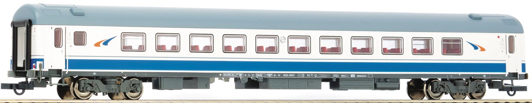Roco 64594 H0 H0 Passenger Car 1st Class Express Train 9100, Ep V RENFE