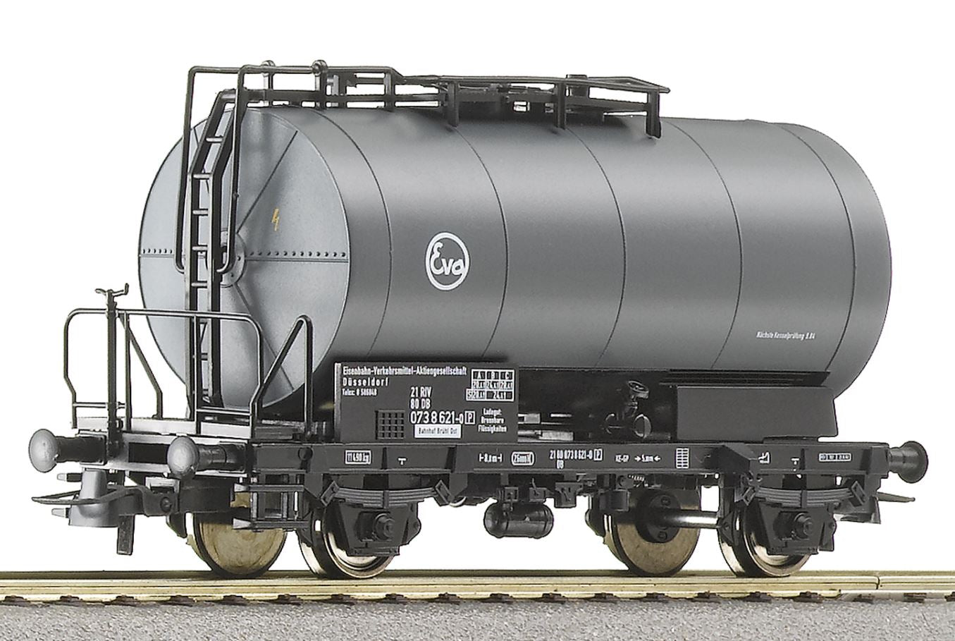 Roco 67853 H0 Tank Car from Private Company EVA, With Brighter Logo, Ep IV, Registered With DB